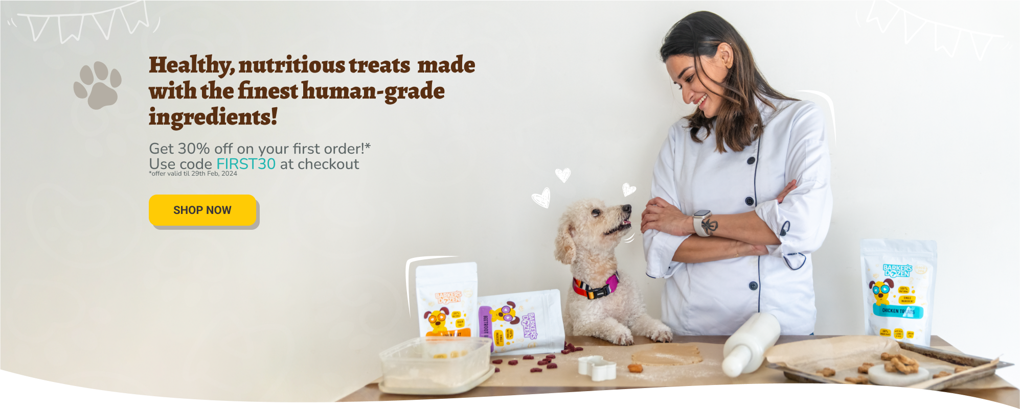Happy Dog enjoying premium Preservative-free dog treats from Barker’s Dozen Pet Bakery. Click to buy from Shop page
