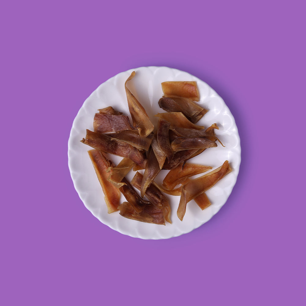 Sliced pork ear single-ingredient, natural chew for dogs